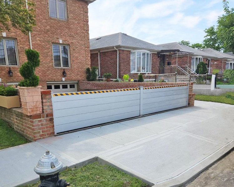 driveway flood gate protection