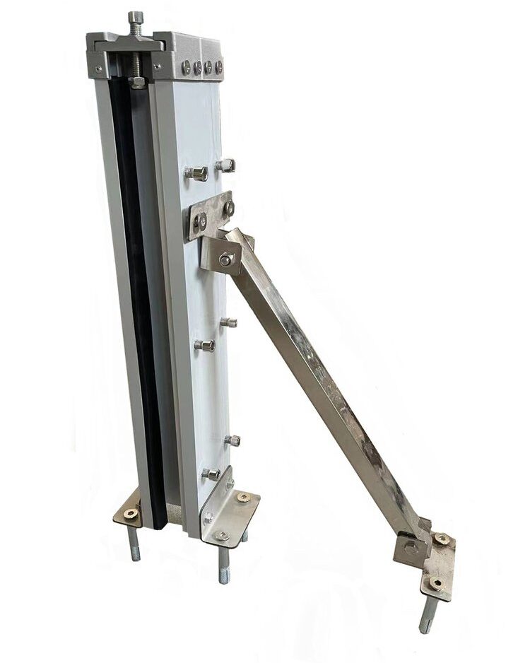 Center Post Baseplate With Buttress
